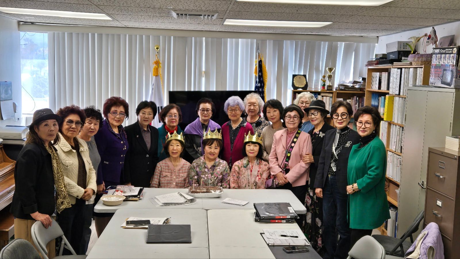 월례회 Monthly Meeting